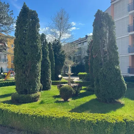 Apartma Se Dvema Loznicemi Elit1 Apartmán *